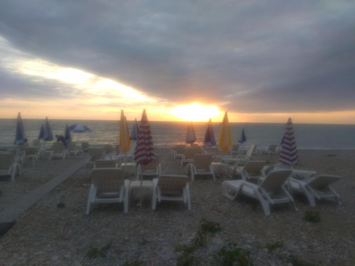 Villaggio Degli Angeli Scerne Pineto Exteriör bild